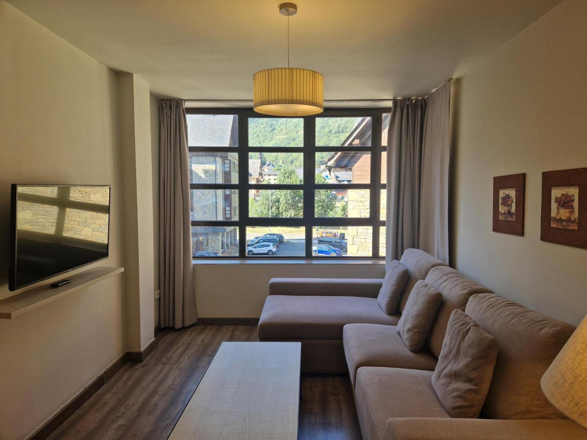Aparthotel Eth Palai Vielha Esterno foto